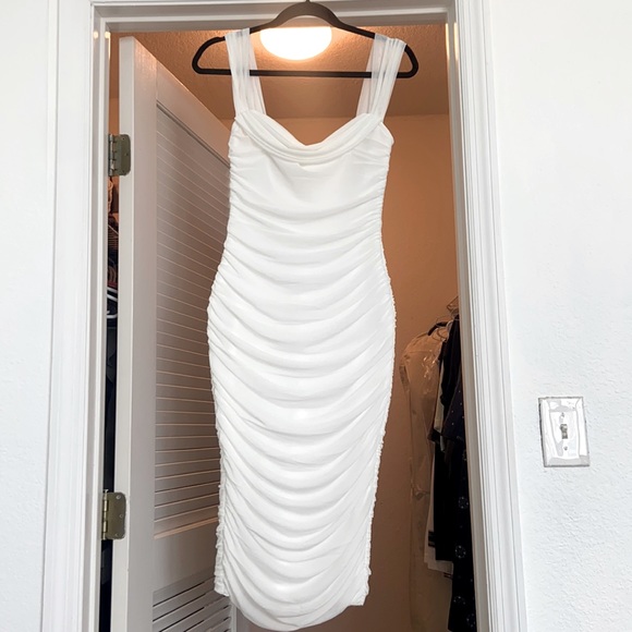 Talin Boutique Dresses & Skirts - NEVER WORN white cocktail dress!